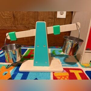 Lovevery Wooden Weigh Play Scale